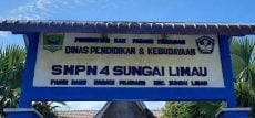 Mental Kotor Oknum Pendidik di SMPN 4 Sungai Limau, Padang Pariaman,Rugikan Sejumlah Ortu Murid