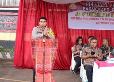 Kunker Ke Polsek Balige, Kapolres Toba : Mari Kita Peduli Dengan Sesama