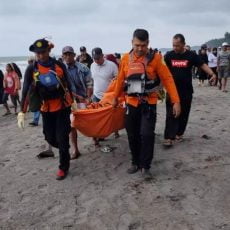 Nelayan Asal Pilubang Sungai Limau,Ditemukan Tak Bernyawa di Pantai Tiku.