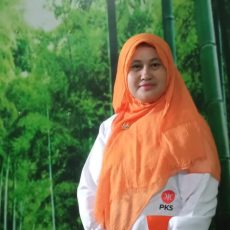 Fatmawati Hura Caleg DPRD Kota Gunungsitoli Mohon Doa dan Dukungan