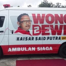 Kaisar Kiasa Said Putra  Lounching Ambulance Untuk Masyarakat Cilacap