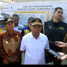 Menpora dan Menko PMK,  Tinjau Sport Centre, Optimis Rampung Juli