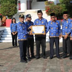 Pemkab Toba Terima Peghargaan, Ini Pesan Bupati Toba