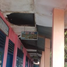 Kondisi SDN di Sunggal Ini Memprihatinkan Ancam Keselamatan Siswa