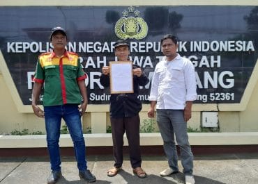 Oknum Desa Pakembaran di Laporkan ke Polres  Pemalang