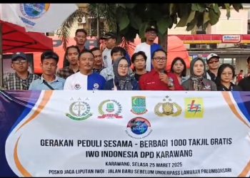 Kepedulian IWOI DPD Karawang Buka Posko Jaga Liputan Idul Fitri dan Berbagi Takjil Gratis