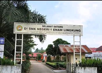 Tidak Bayar Dugaan Pungli, SMKN 1 Enam Lingkung Tahan Sejumlah Ijazah Siswa?
