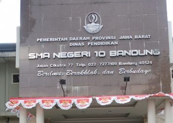 Membongkar Aroma Korupsi Dana BOS di SMAN 10 Bandung Jawa Barat