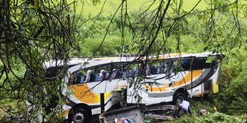 Ini Daftar Korban Bis Yang Terjun Bebas Kedalaman 15 Meter di Toba
