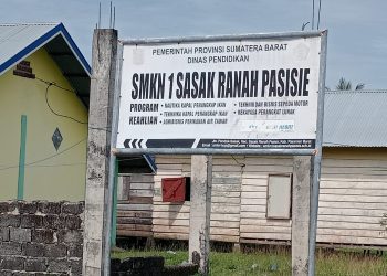 Ratusan Ijazah Siswa di SMKN 1 Sasak Ranah Pasisie Di Tahan Sekolah?