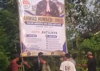 Tim Sukses Pasang 9 Baliho APK Calon BPD Ahmad Humaedi (Umed) di Dusun Baktijaya